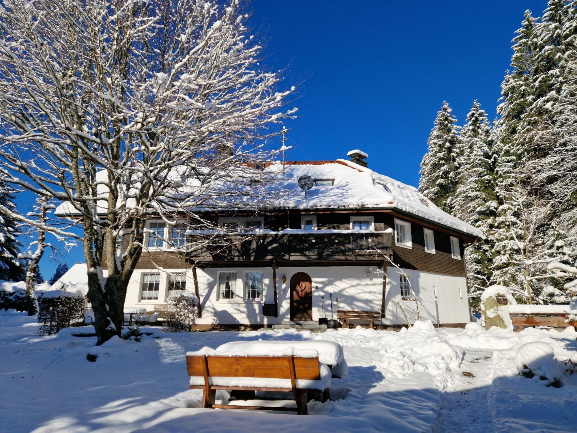 Altes Zollhuesli Villa ชลูคซี ภายนอก รูปภาพ