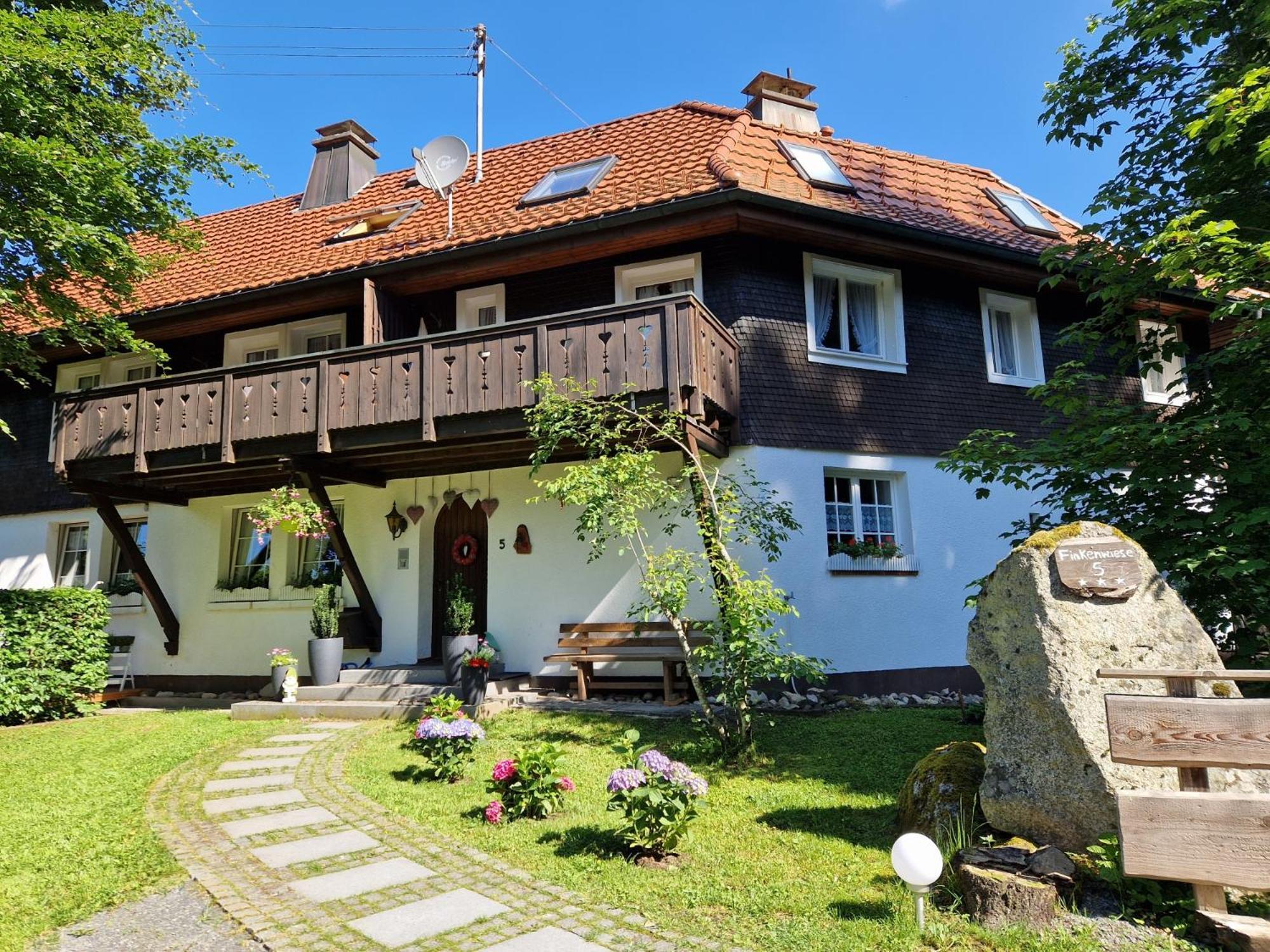 Altes Zollhuesli Villa ชลูคซี ภายนอก รูปภาพ