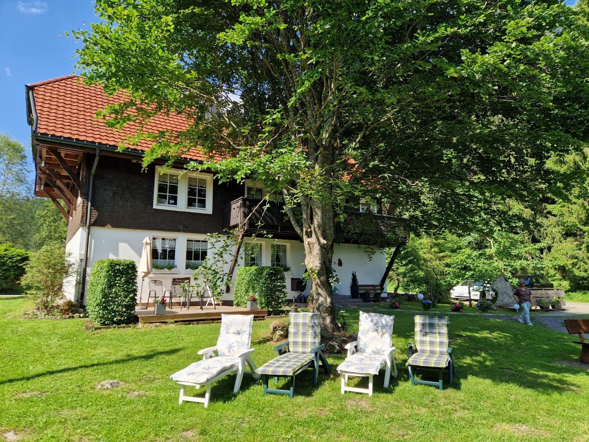 Altes Zollhuesli Villa ชลูคซี ภายนอก รูปภาพ